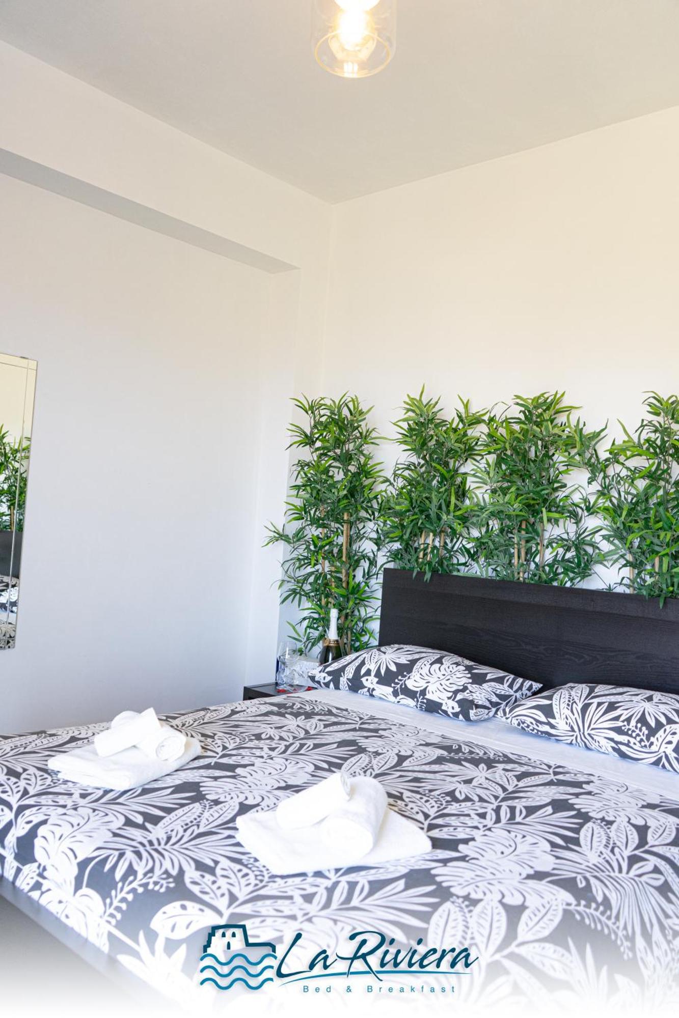 La Riviera Bed & Breakfast Scalea Bagian luar foto