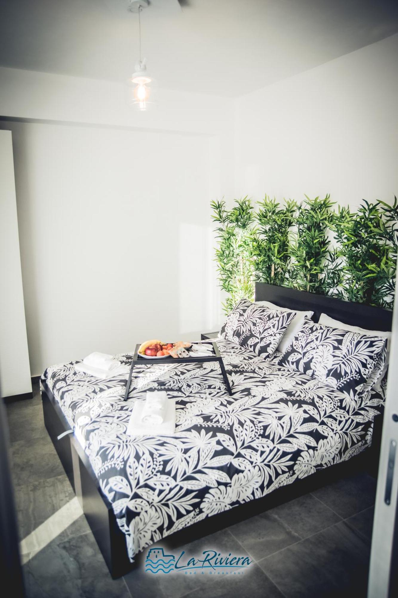 La Riviera Bed & Breakfast Scalea Bagian luar foto