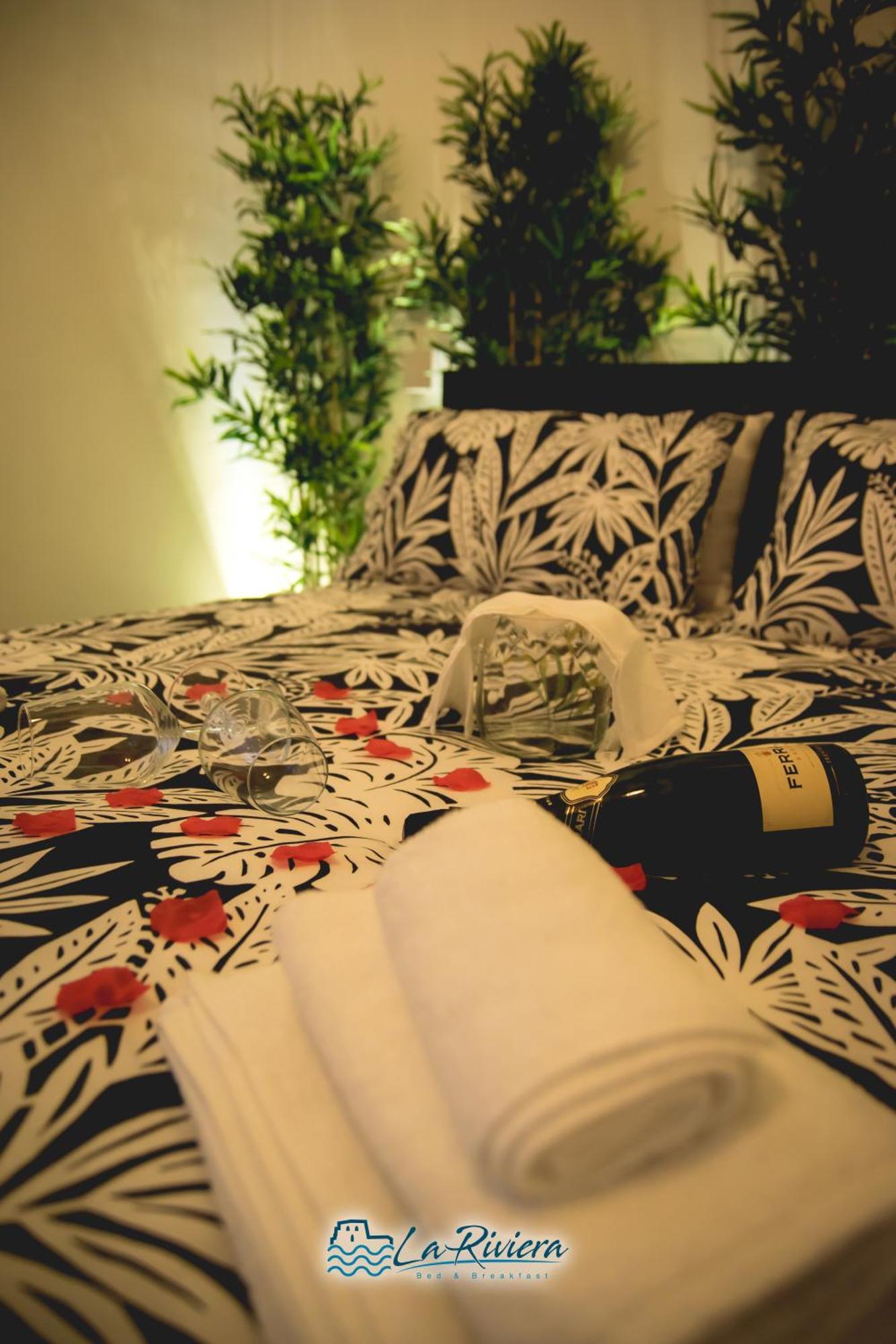 La Riviera Bed & Breakfast Scalea Bagian luar foto