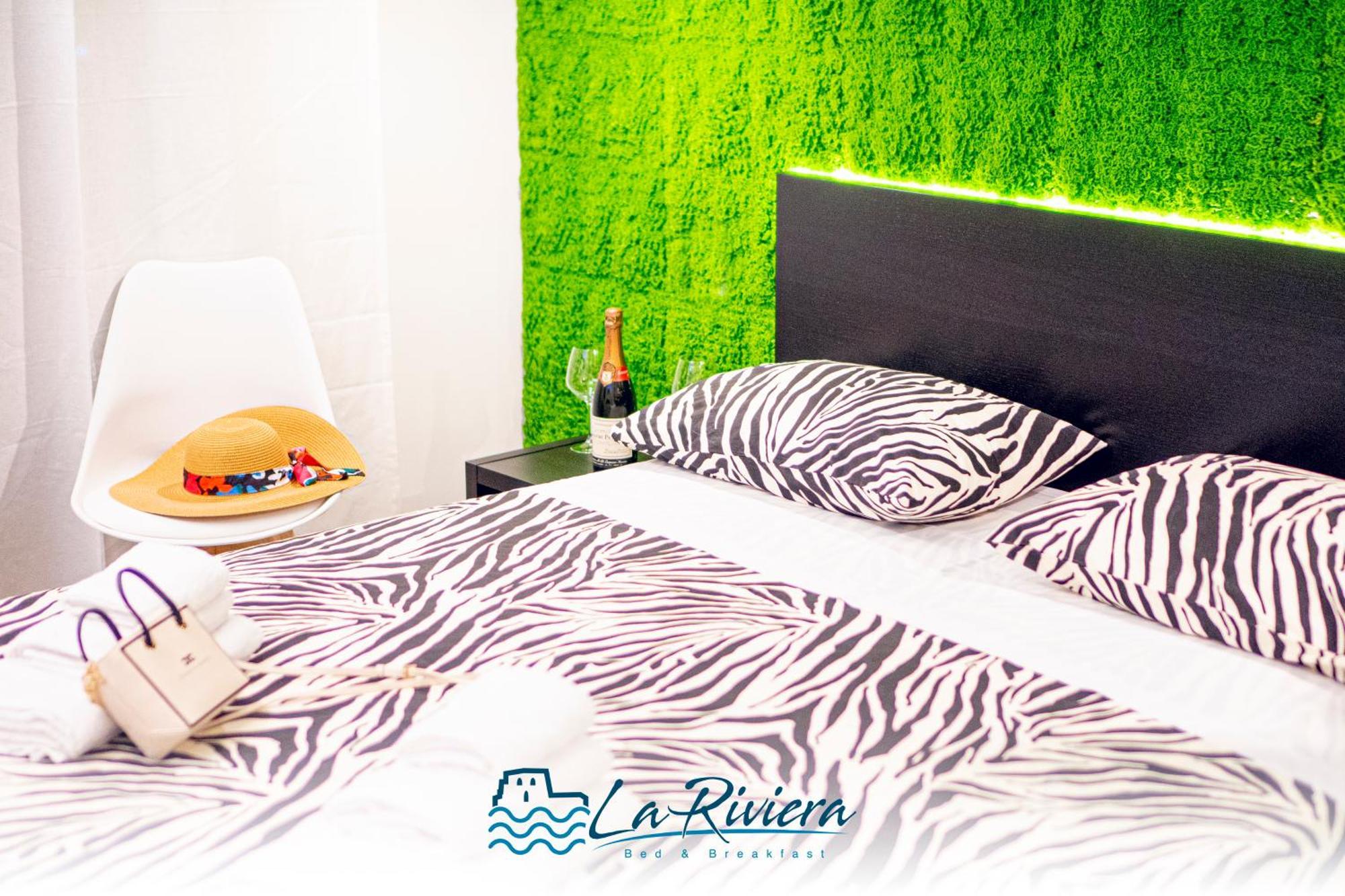 La Riviera Bed & Breakfast Scalea Bagian luar foto
