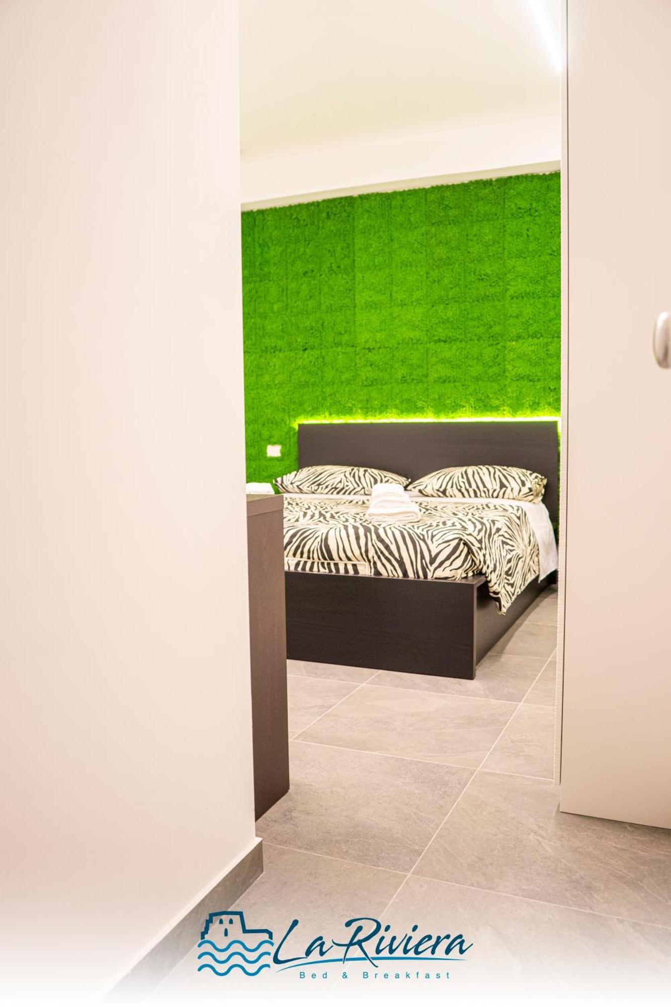 La Riviera Bed & Breakfast Scalea Bagian luar foto