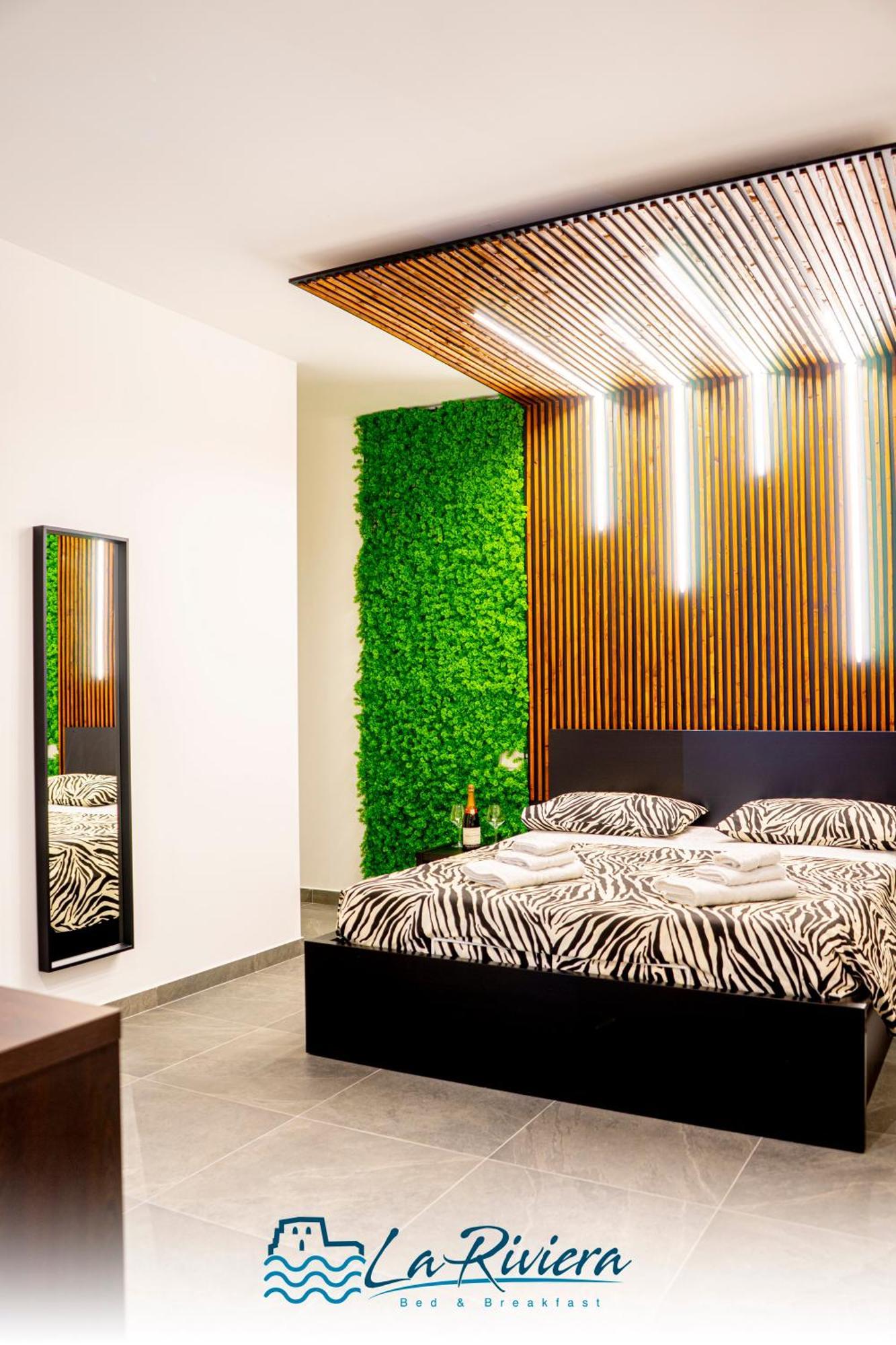 La Riviera Bed & Breakfast Scalea Bagian luar foto