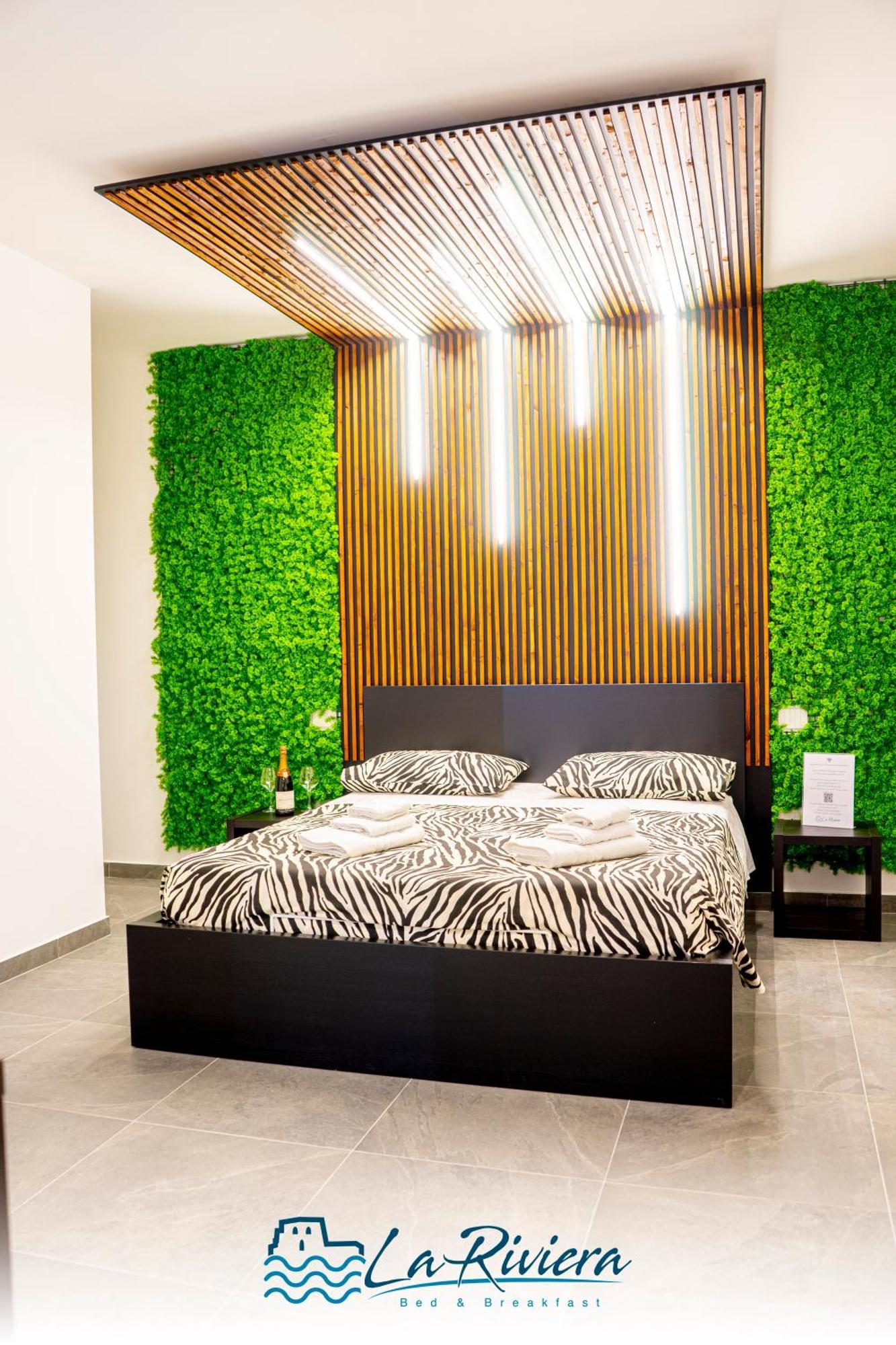La Riviera Bed & Breakfast Scalea Bagian luar foto